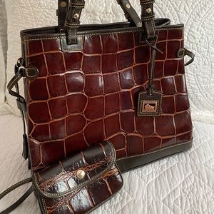 Dooney & Bourke Tote Bag